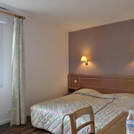 Au Bon Coin Hotel Lurbe-Saint-Christau Kültér fotó