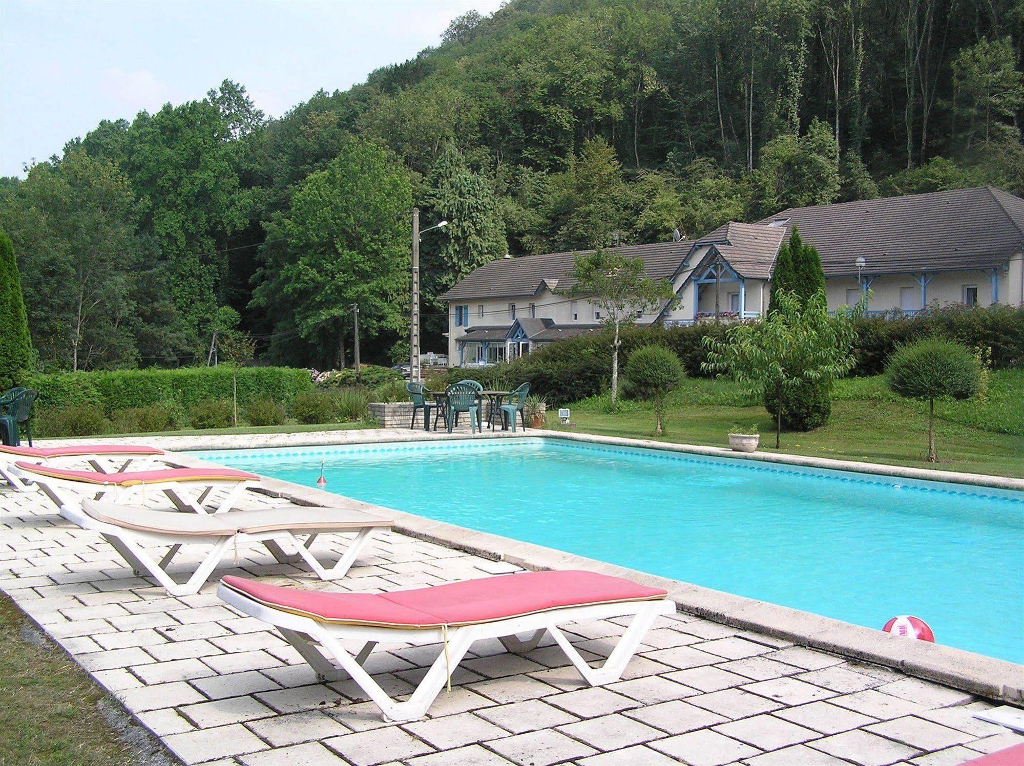 Au Bon Coin Hotel Lurbe-Saint-Christau Kültér fotó